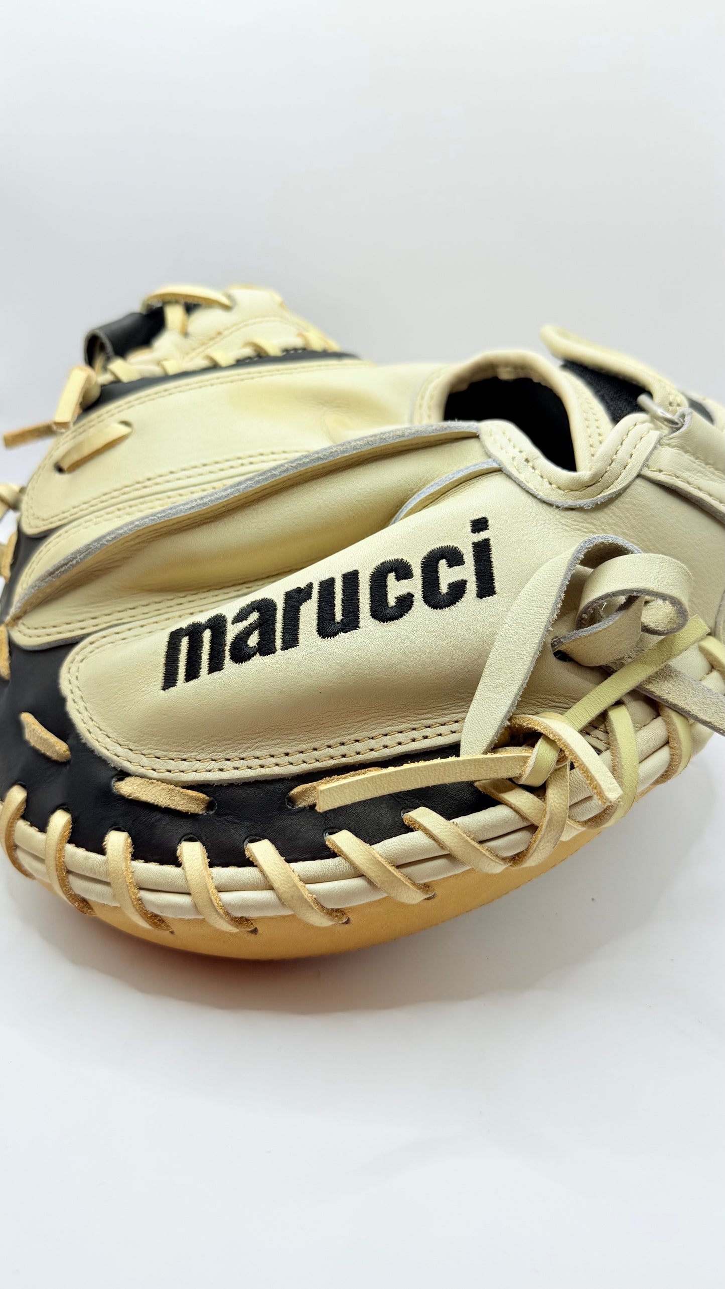 OU Player Issued Marucci Catchers Mitt
