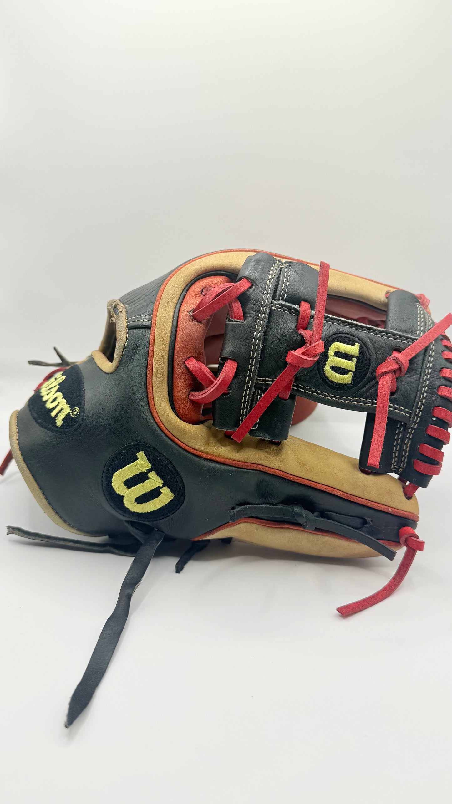 Wilson A2K Datdude 11.5” Infield Glove