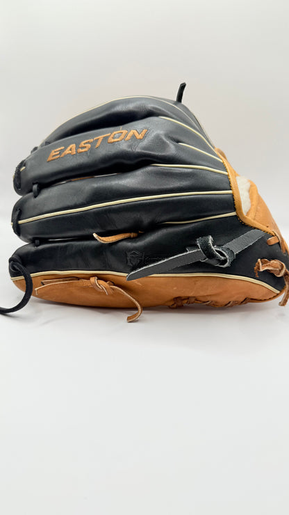 Easton Professional Horween 11.75” Infield Glove