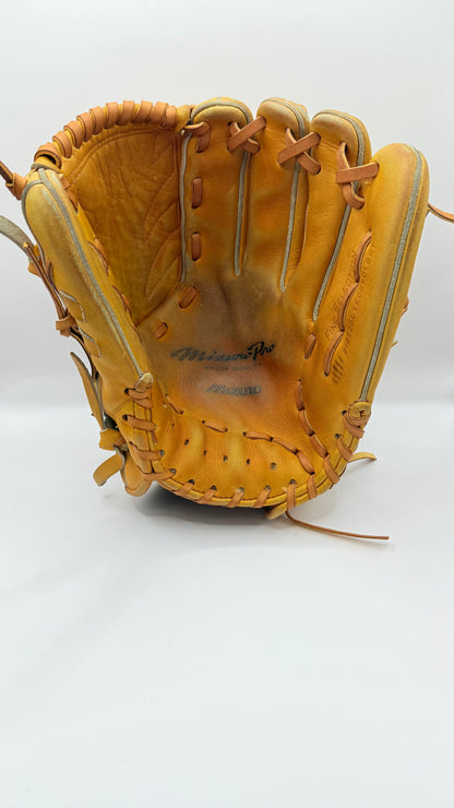 Mizuno Pro 11.5” Pitchers Glove