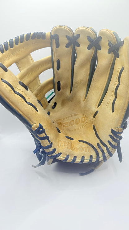 Wilson A2000 JR44 12.75” Outfield Glove