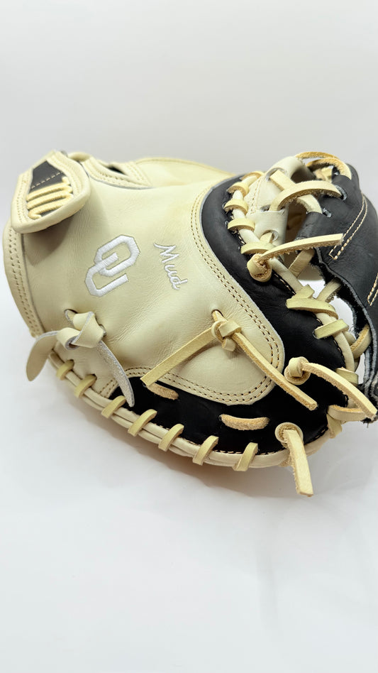 OU Player Issued Marucci Catchers Mitt